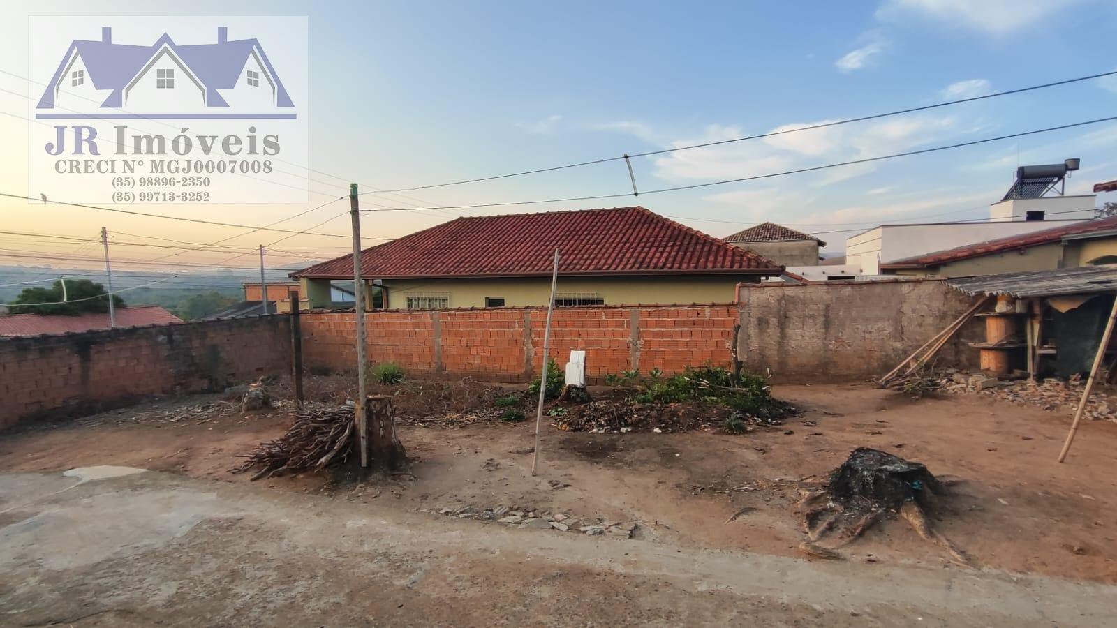Casa à venda com 1 quarto, 1 banheiro, 1 vaga e 369m² no Bairro Santa Barbara, Piranguinho (MG) — foto 17 de 22
