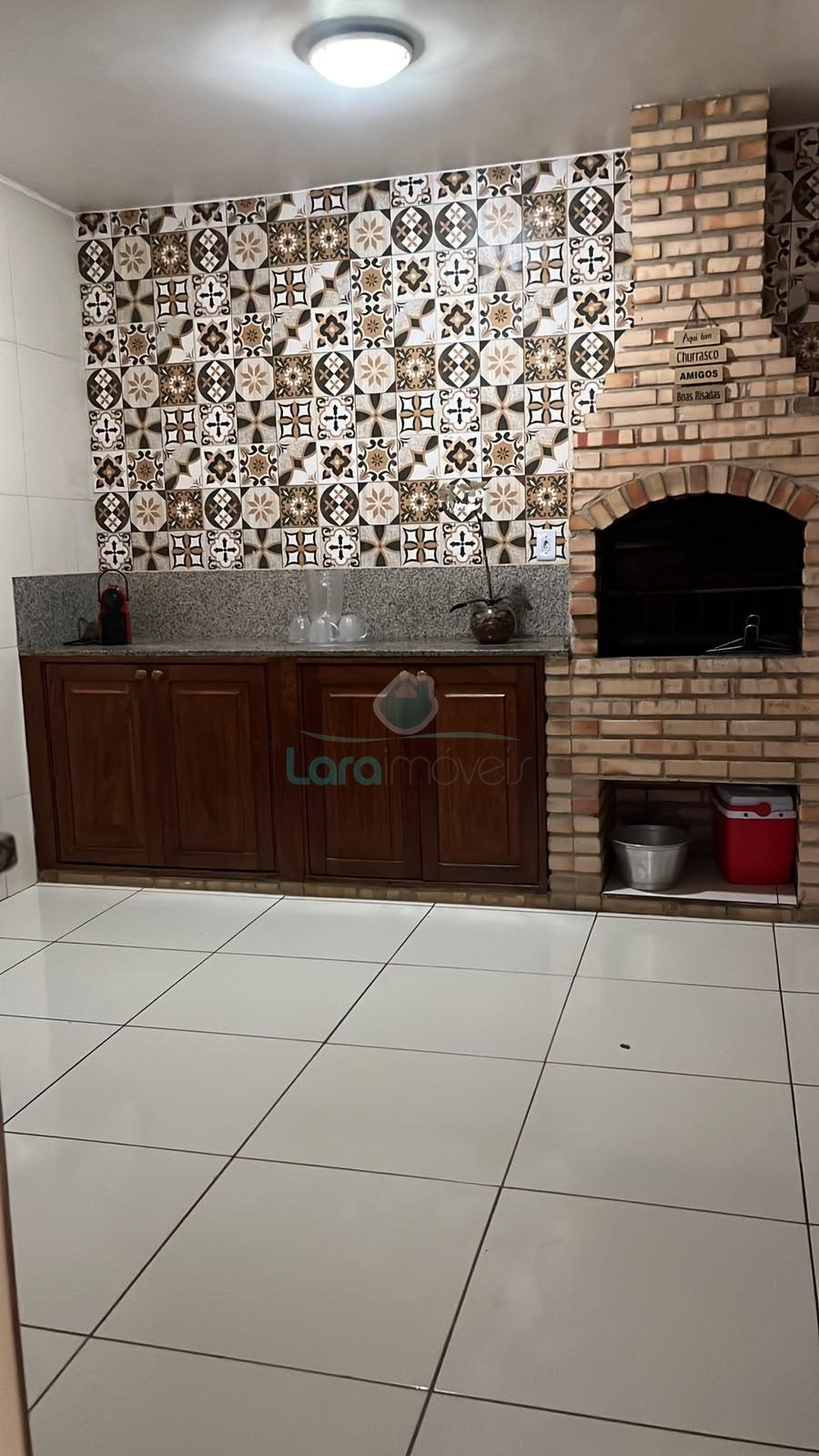 Casa à venda com 5 quartos, 1 suíte, 3 vagas e 334m² no Sol Y Mar, Macaé (RJ) — foto 7 de 22