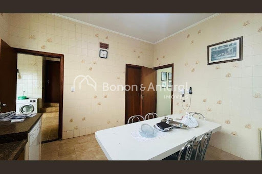 Casa, 4 quartos, 263 m² - Foto 4