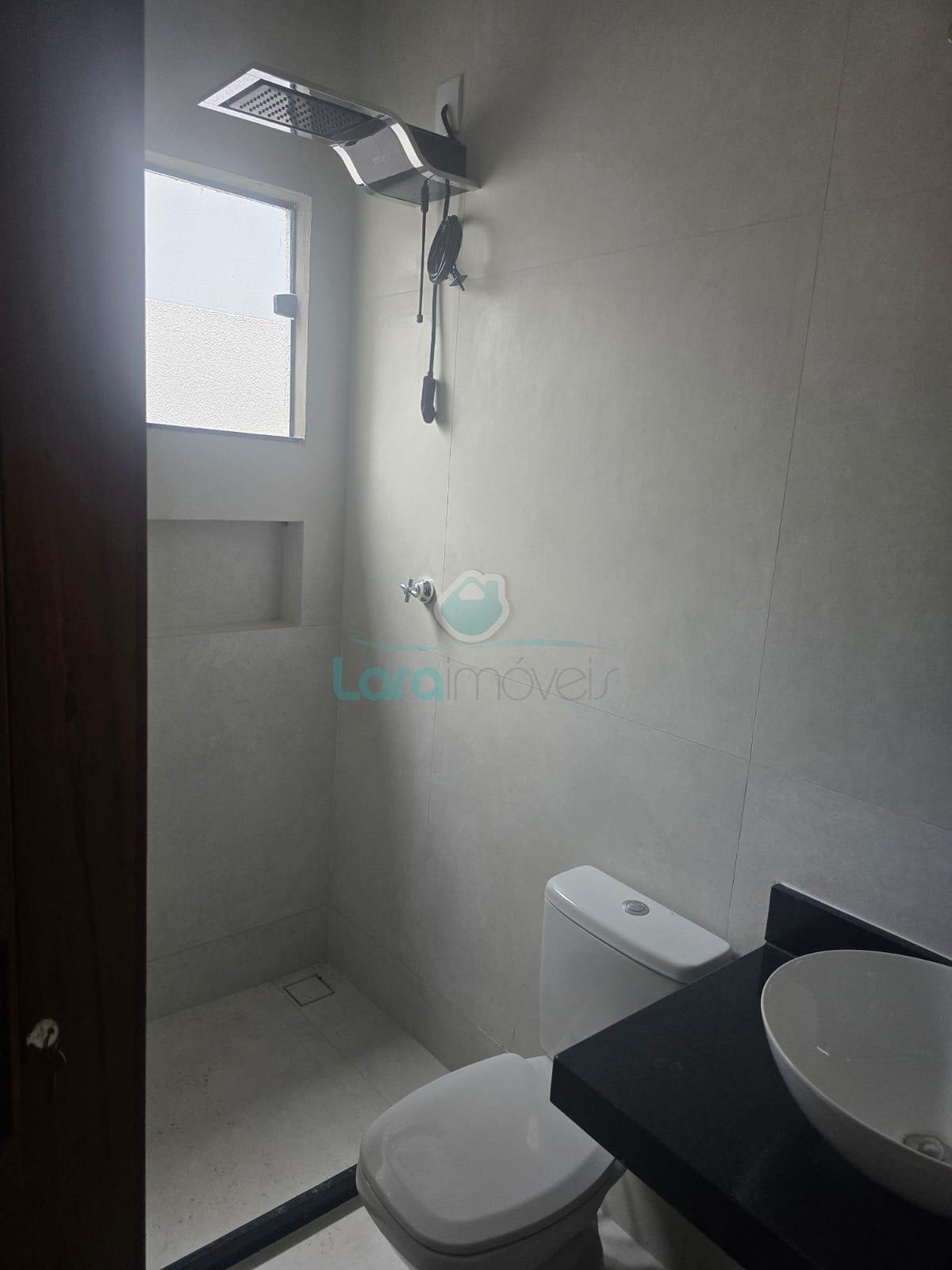 Casa à venda com 2 quartos, 2 suítes, 1 vaga e 76m² no Vale das Palmeiras, Macaé (RJ) — foto 4 de 18