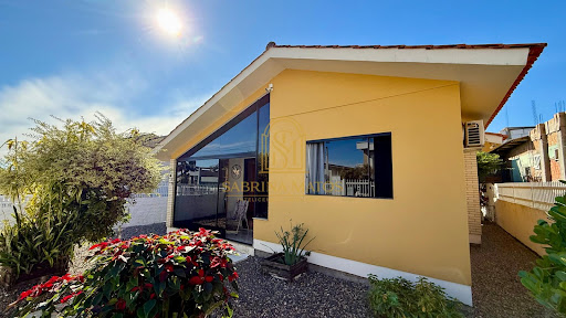 Casa em Urussanguinha  -  Araranguá