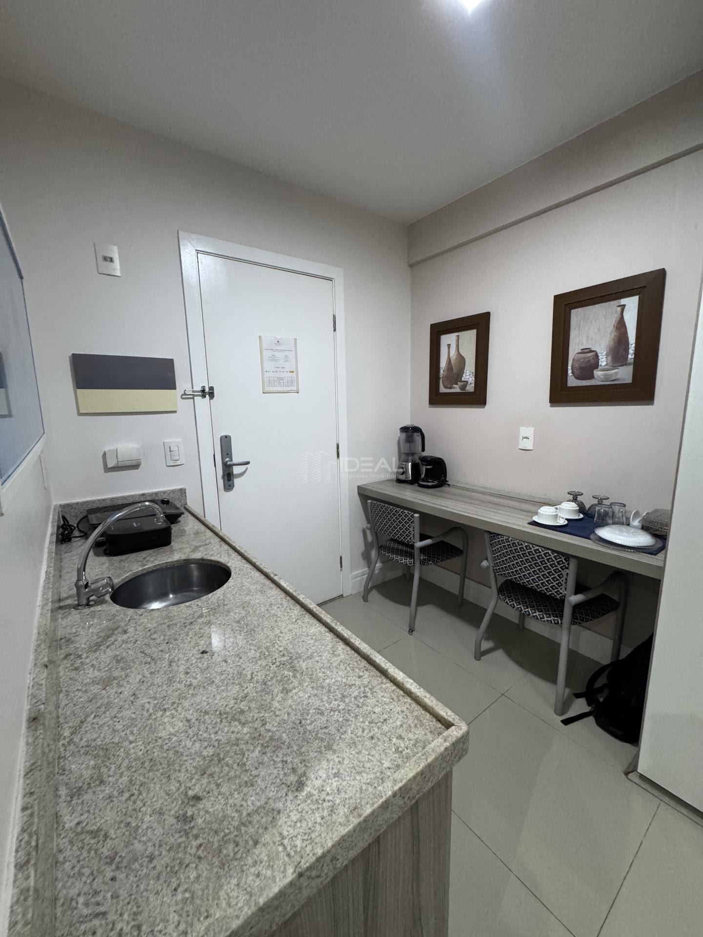Apartamento para alugar com 1 quarto, 1 suíte, 1 vaga e 29m² no Parque Tamandaré, Campos dos Goytacazes (RJ) — foto 2 de 15