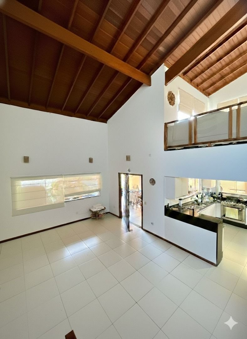 Casa à venda com 4 quartos, 5 banheiros, 3 vagas e 108m² no Toninhas, Ubatuba (SP) — foto 6 de 8