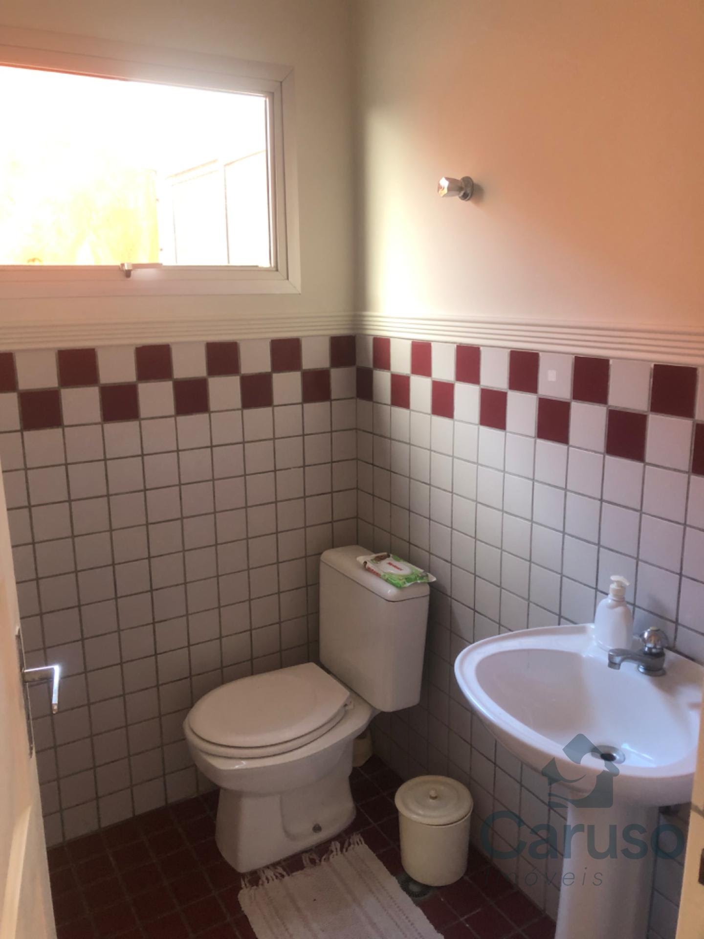 Comercial para alugar com 3 banheiros e 100m² no Jardim Vitoria, Arujá (SP) — foto 13 de 13