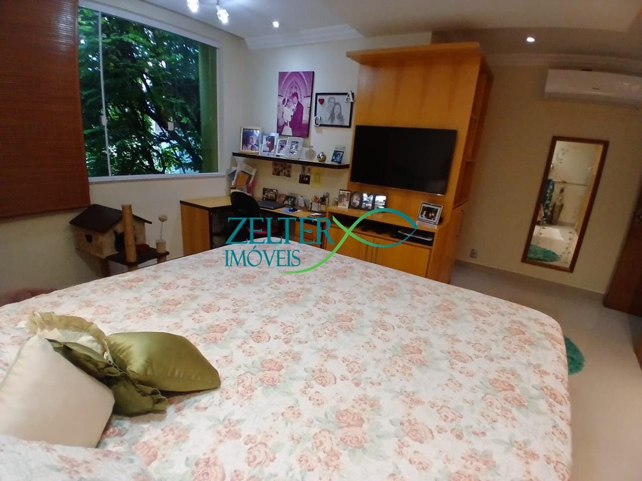 Casa à venda com 5 quartos, 2 suítes, 13 vagas e 373m² no Vila da Penha, Rio de Janeiro (RJ) — foto 17 de 29