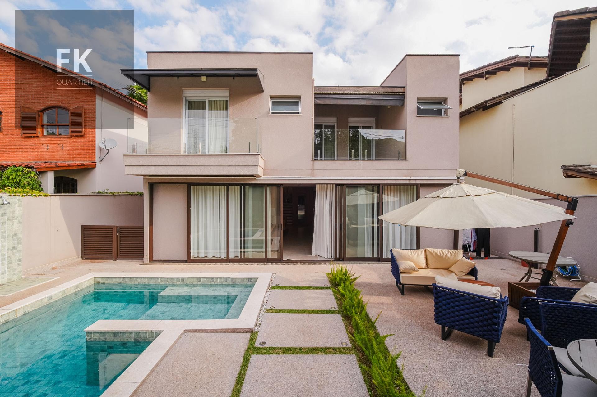 Casa à venda com 5 quartos, 5 suítes, 4 vagas e 476m² no Alphaville, Santana de Parnaíba (SP) — foto 13 de 30