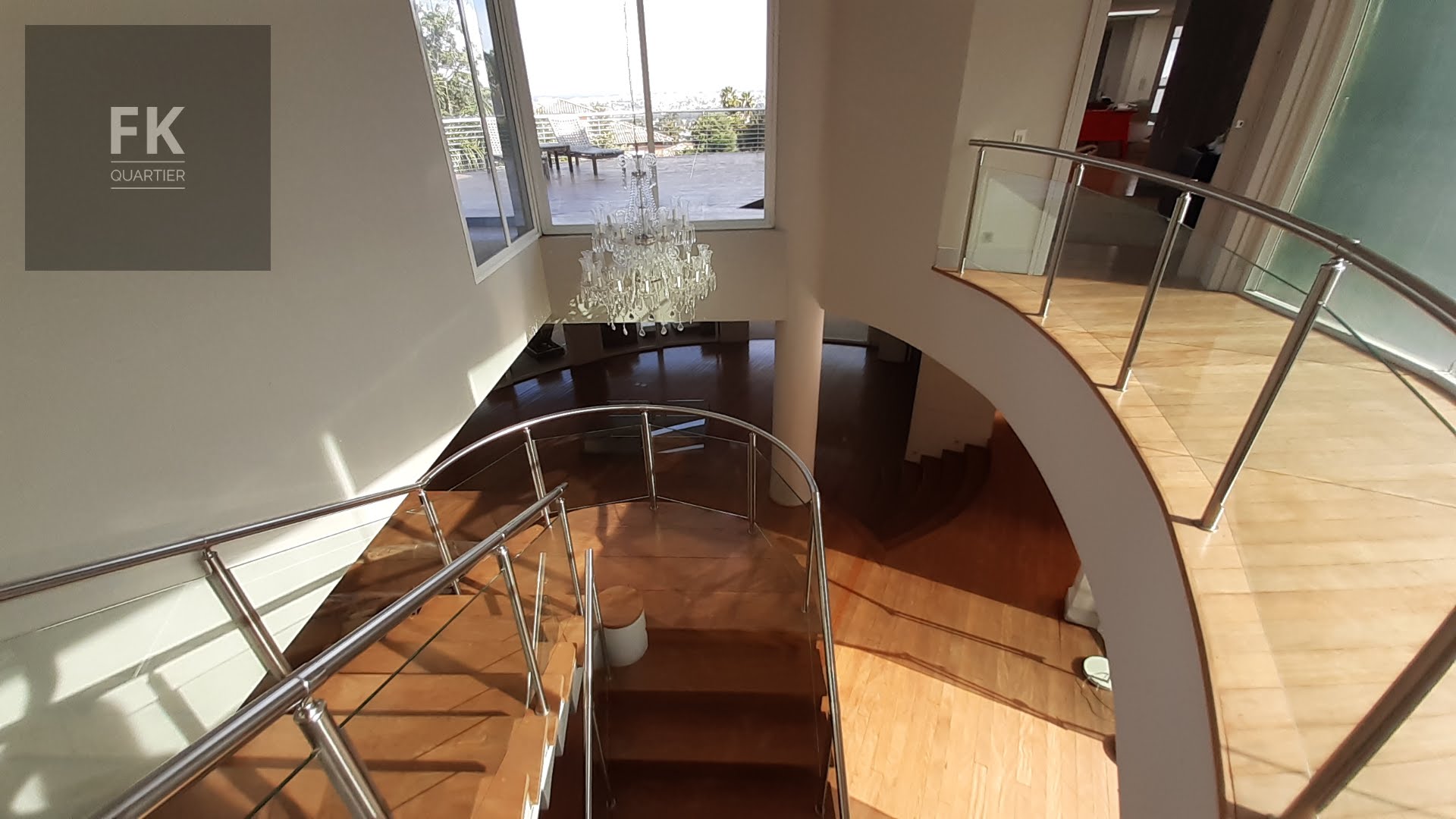 Casa à venda com 5 quartos, 5 suítes, 6 vagas e 1000m² no Residencial Tambore, Barueri (SP) — foto 24 de 30
