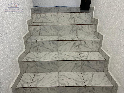 Escadas de piso frio