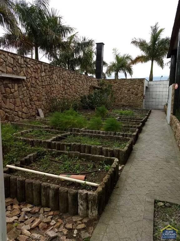 Casa à venda com 2 quartos, 2 suítes, 2 vagas e 117m² no Nova Mirim, Praia Grande (SP) — foto 13 de 18