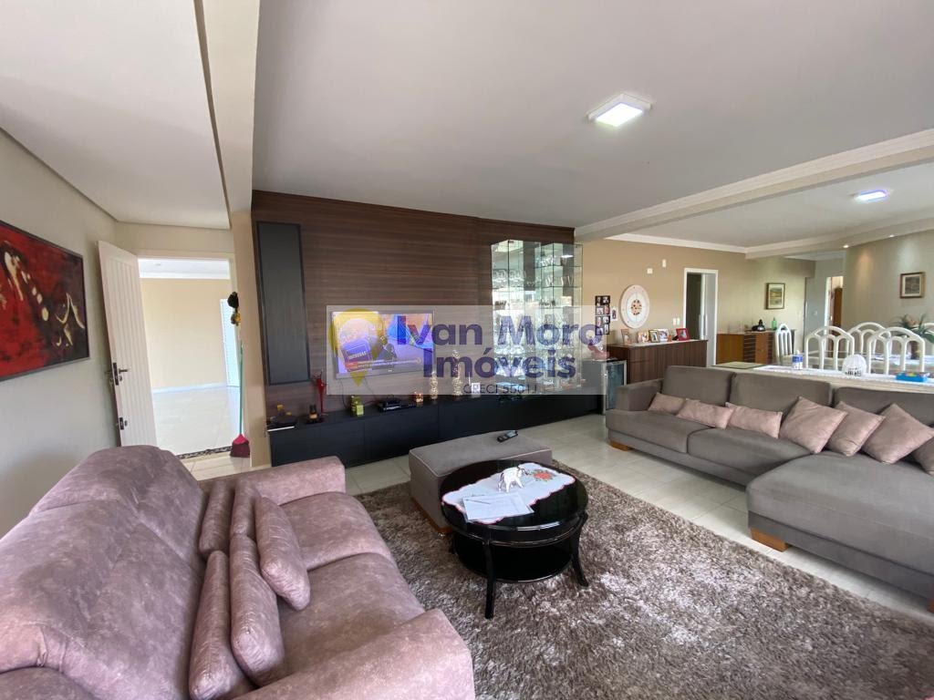 Casa à venda com 3 quartos, 3 suítes, 2 vagas e 204m² no Cachoeira do Bom Jesus, Florianópolis (SC) — foto 7 de 27