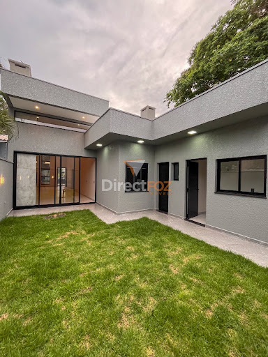 Casa Térrea à venda na região da Vila A, próximo ao Muffato