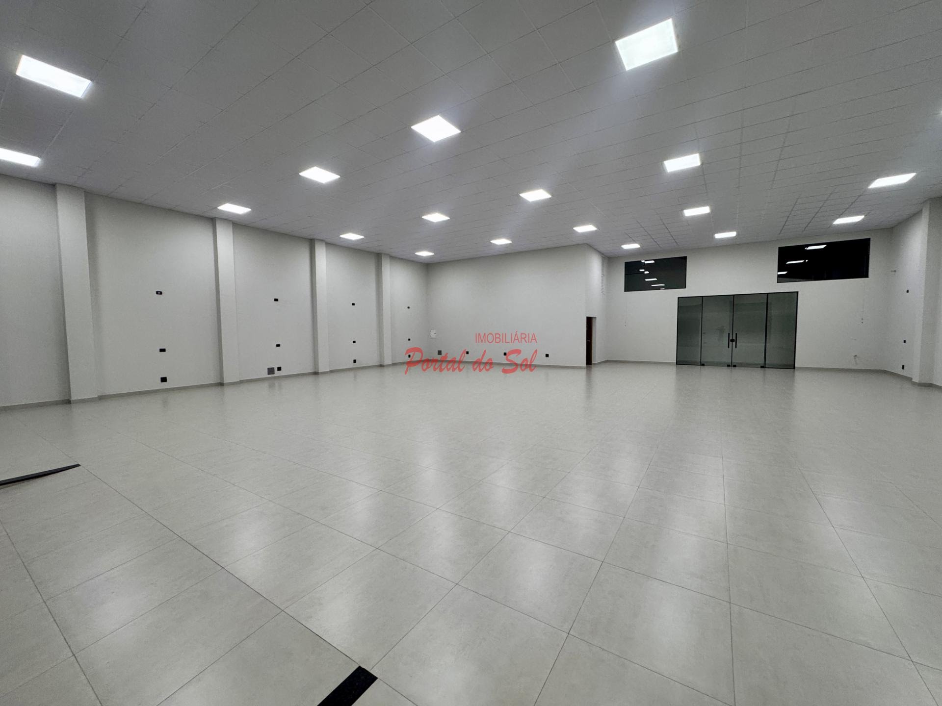 Comercial para alugar com 2 banheiros e 340m² no Vila Claro, Santo Antônio da Platina (PR) — foto 14 de 16