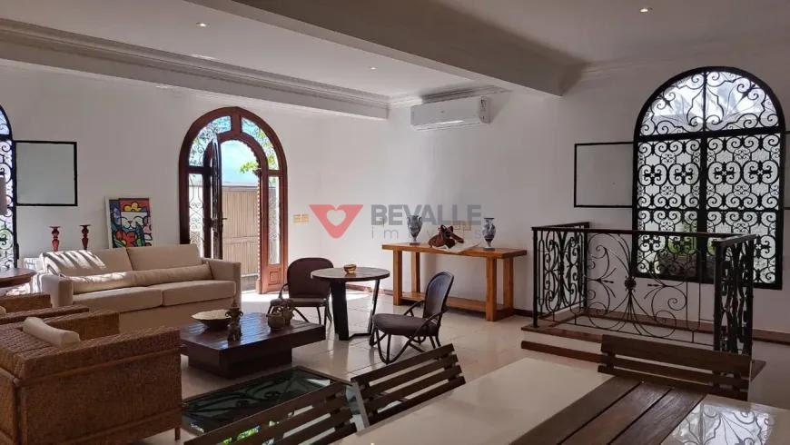 Casa à venda com 4 quartos, 3 suítes, 2 vagas e 458m² no Urca, Rio de Janeiro (RJ) — foto 18 de 30