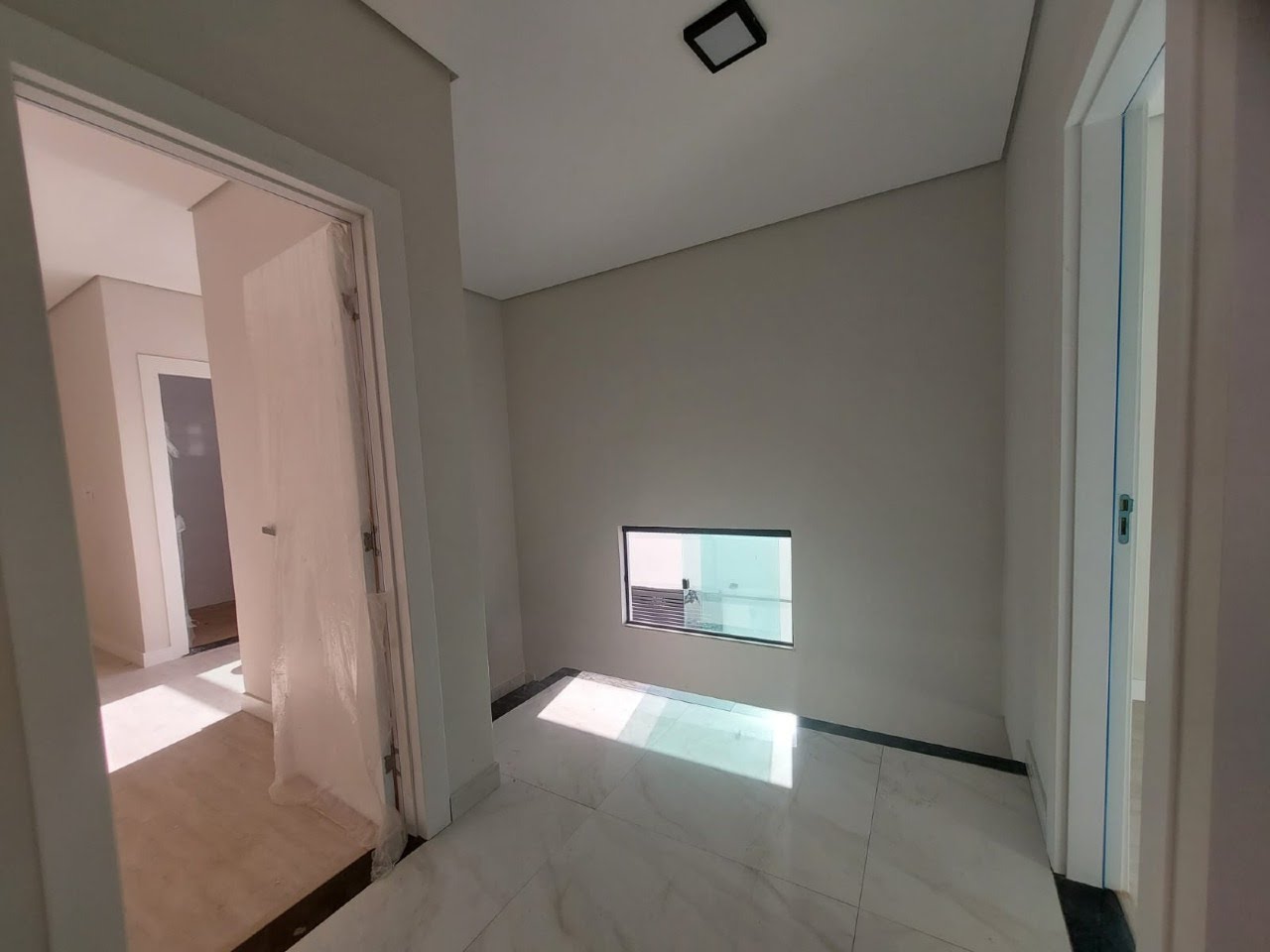 Casa à venda com 3 quartos, 1 suíte, 2 vagas e 80m² no Jardim Leblon, Belo Horizonte (MG) — foto 5 de 13