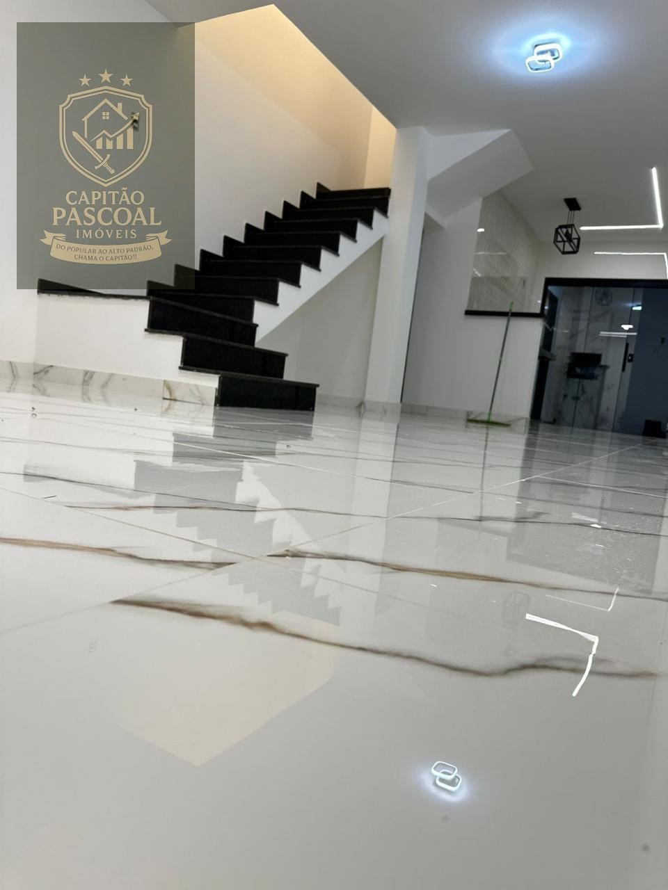 Casa à venda com 2 quartos, 3 banheiros, 2 vagas e 105m² no Alpha Green, Campos dos Goytacazes — foto principal