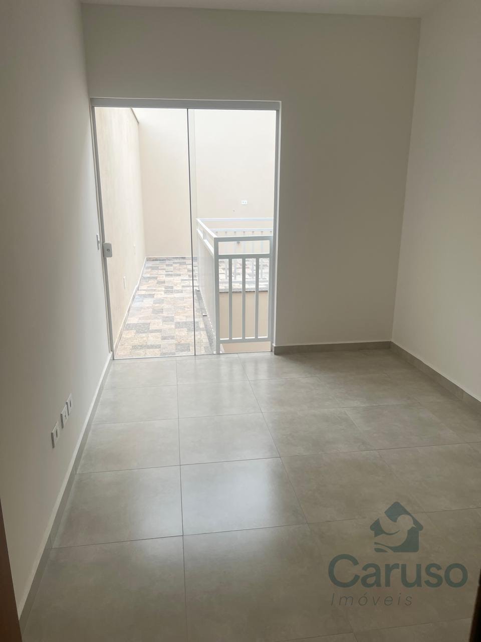 Casa à venda com 2 quartos, 2 banheiros, 2 vagas e 125m² no Parque Residencial Scaffid II, Itaquaquecetuba (SP) — foto 8 de 10