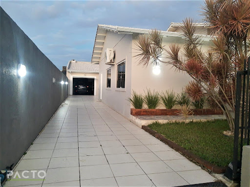 Casa em Jardim das Avenidas  -  Araranguá