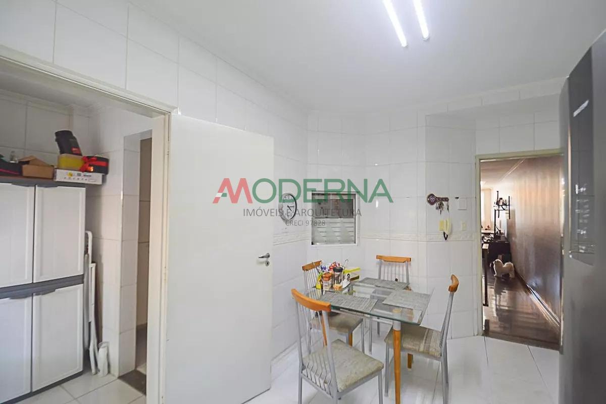 Casa à venda com 3 quartos, 3 suítes, 3 vagas e 165m² no Nova Petrópolis, São Bernardo do Campo (SP) — foto 8 de 30