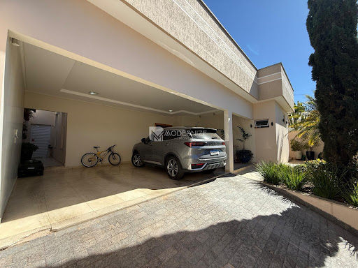 Casa em Margon  -  Catalão