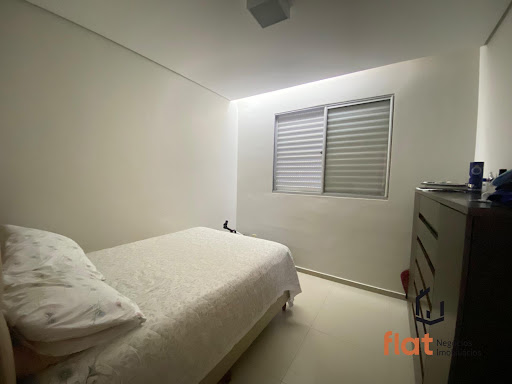 Apartamento com Área Privativa à Venda no condomínio Bellagio, bairro São Luiz
