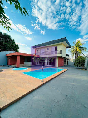 Casa à venda no Jardim Progresso, Três Lagoas: 3 suítes, 5 banheiros | R$ 1,6 mi