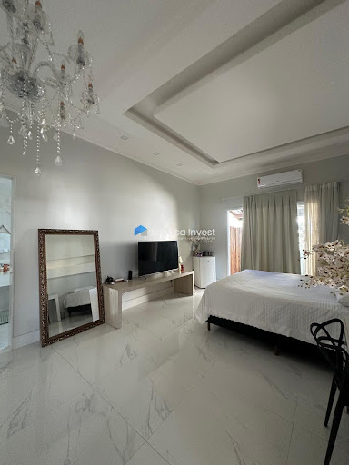 Casa à Venda em Outeiro São Francisco: 4 Suítes, 350m² – Porto Seguro