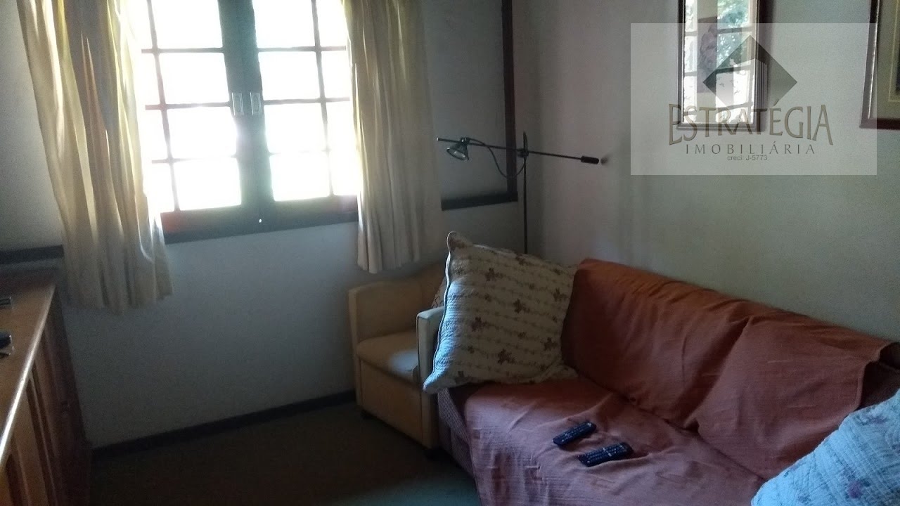 Casa à venda com 4 quartos, 2 suítes, 6 vagas e 320m² no Alto da Serra, Petrópolis (RJ) — foto 12 de 22
