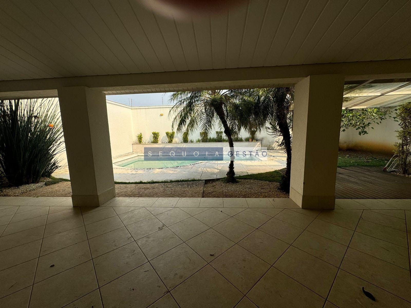 Casa à venda com 4 quartos, 4 suítes, 3 vagas e 422m² no Vila Jaboticabeira, Taubaté (SP) — foto 11 de 30
