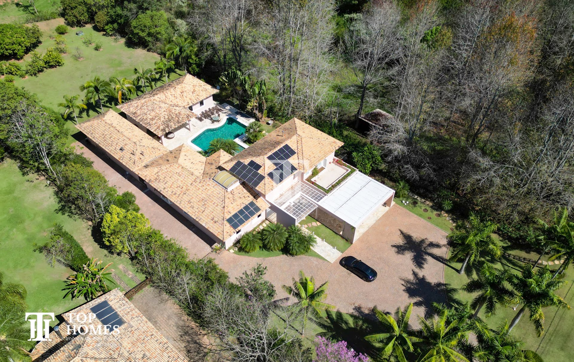 Casa de alto padrão/luxo à venda no condomínio Parque dos Manacás em Jundiaí/SP
