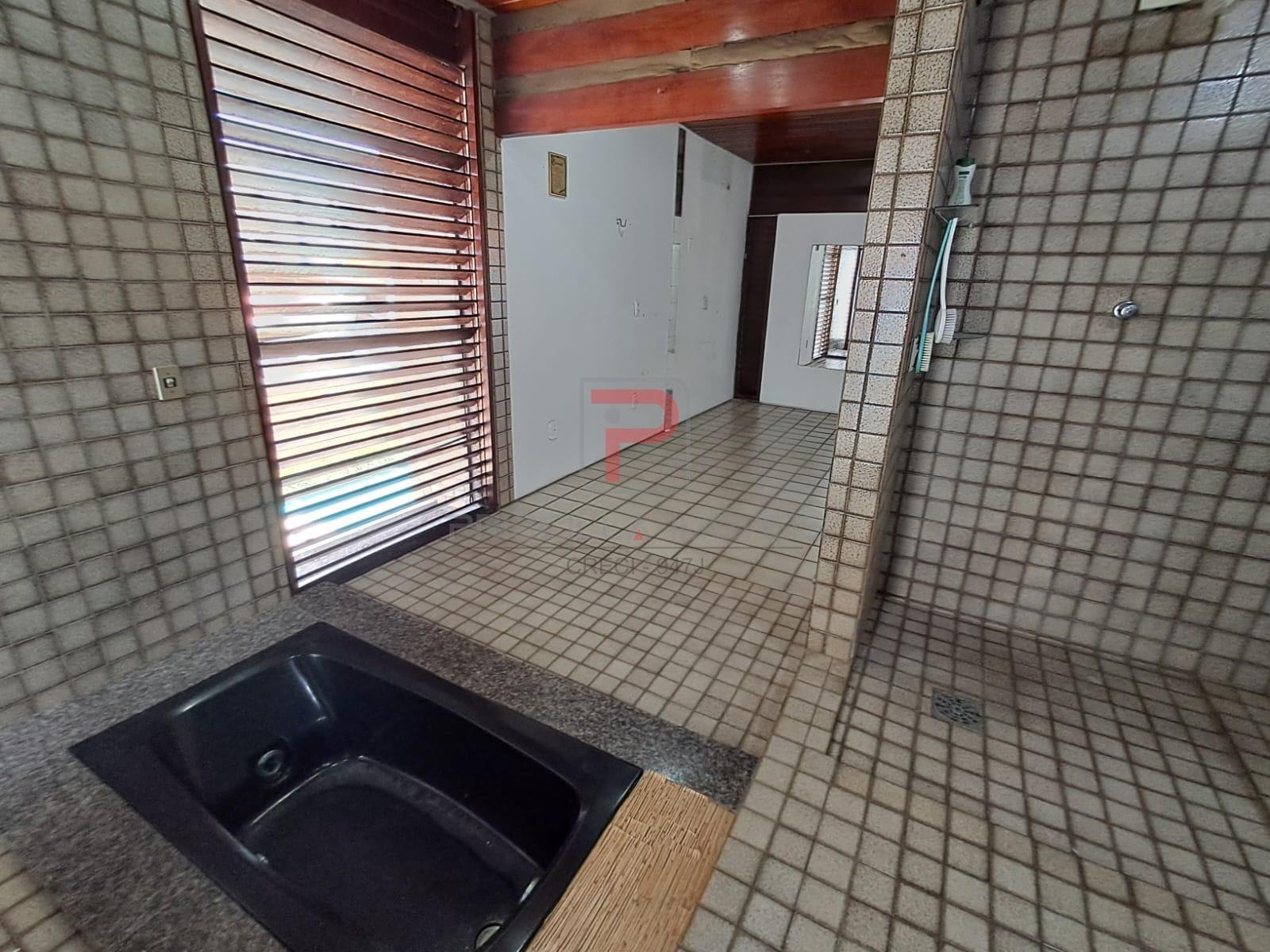 Casa à venda com 6 quartos, 5 suítes e 504m² no Jardim Oceania, João Pessoa (PB) — foto 29 de 30