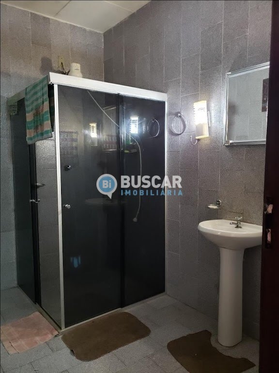 Casa à venda com 3 quartos, 2 banheiros, 1 vaga e 440m² no Centro, Feira de Santana (BA) — foto 4 de 10