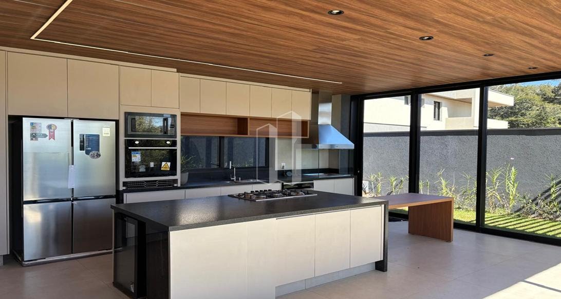Casa à venda com 4 quartos, 4 suítes, 4 vagas e 284m² no Jardins França, Goiânia (GO) — foto 15 de 20