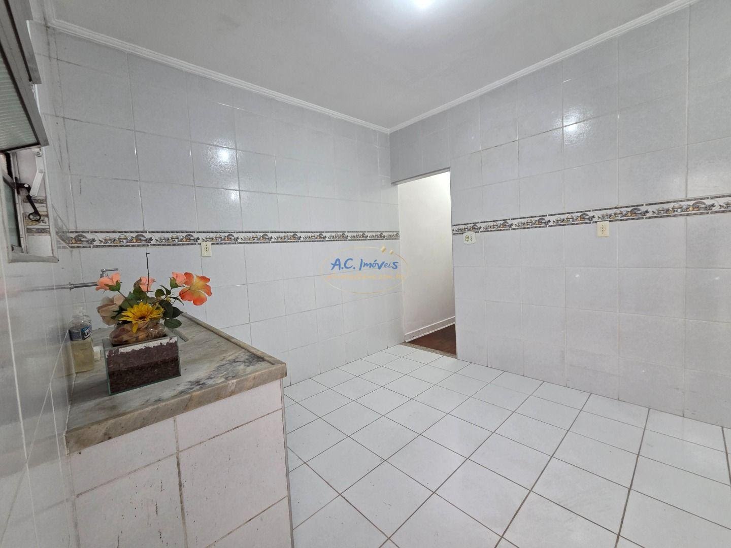 Casa à venda com 2 quartos, 1 banheiro, 2 vagas e 100m² no Guilhermina, Praia Grande (SP) — foto 18 de 30