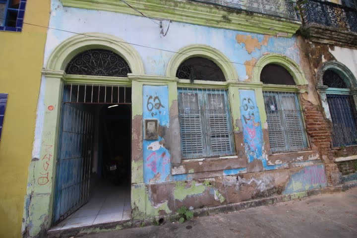 Casa à venda com 4 quartos, 2 banheiros e 245m² no Boa Vista, Recife (PE) — foto 2 de 19