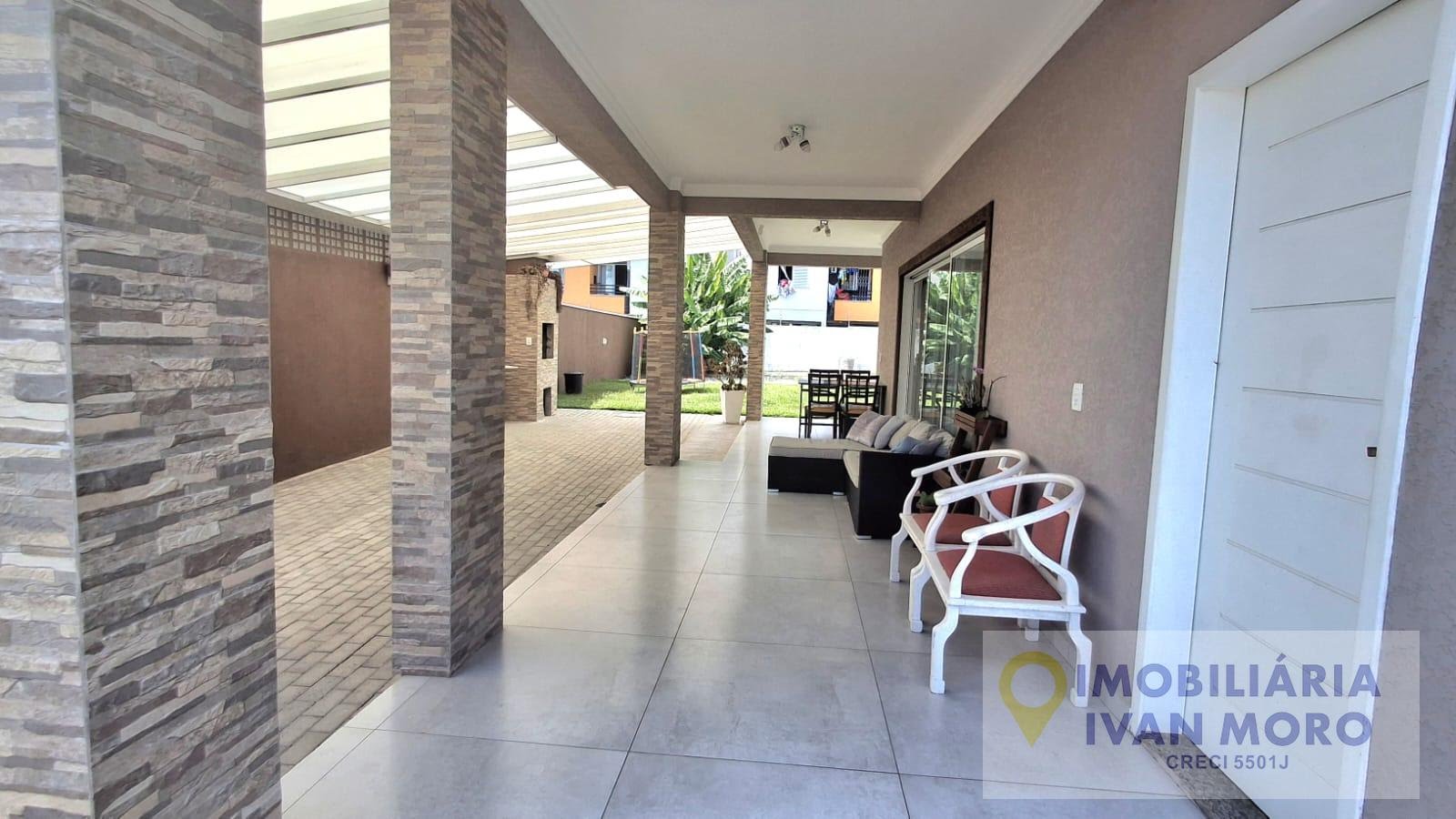 Casa à venda com 6 quartos, 2 suítes, 4 vagas e 257m² no Ingleses Norte, Florianópolis (SC) — foto 2 de 27