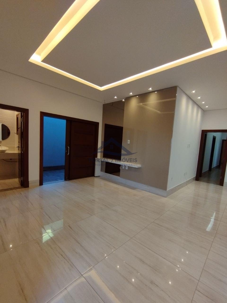 Casa à venda com 2 quartos, 1 suíte, 4 vagas e 190m² no Progresso, Sete Lagoas (MG) — foto 15 de 30