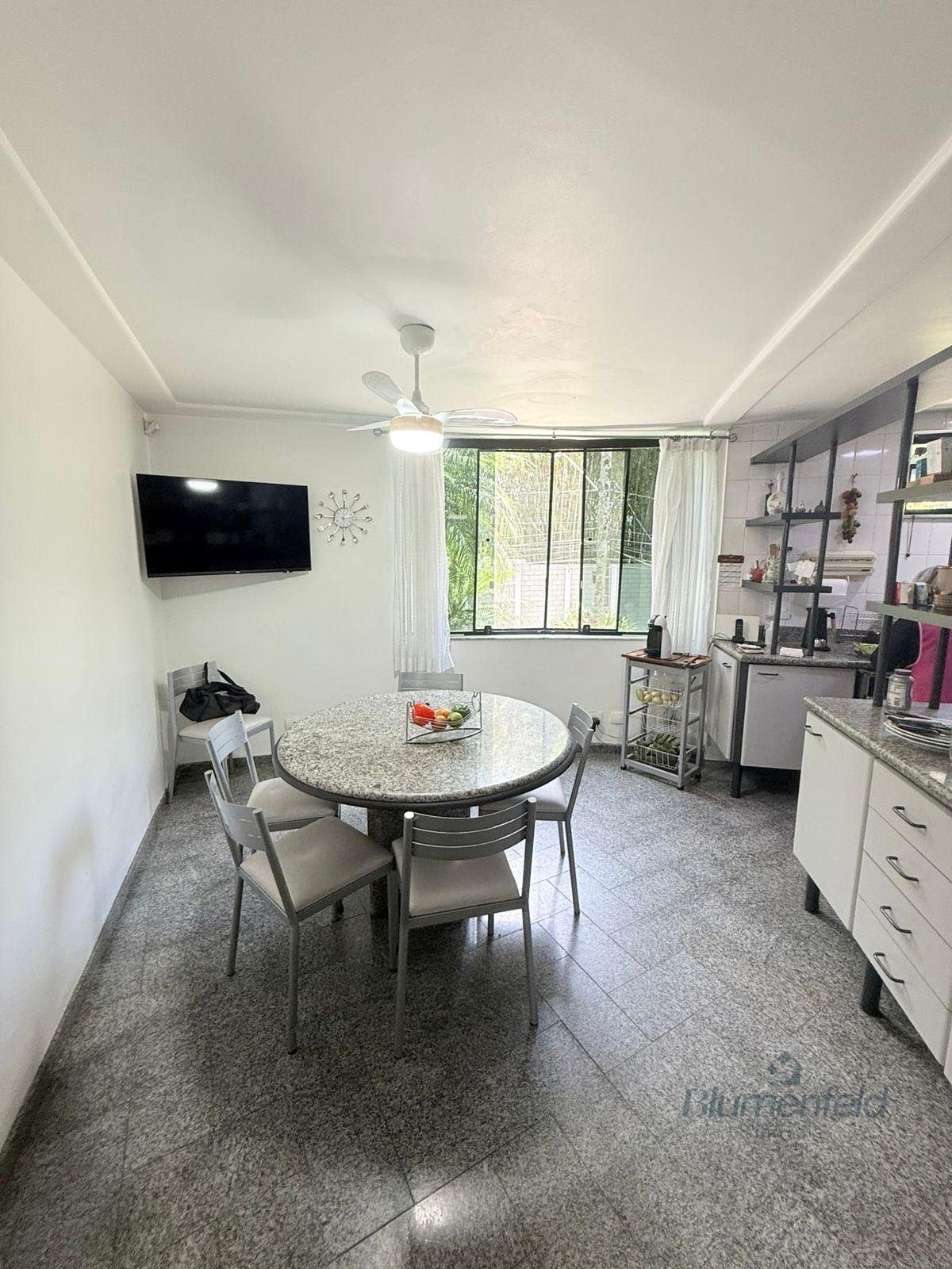 Casa à venda com 6 quartos, 5 suítes, 6 vagas e 600m² no Condomínio Arujazinho IV, Arujá (SP) — foto 15 de 30