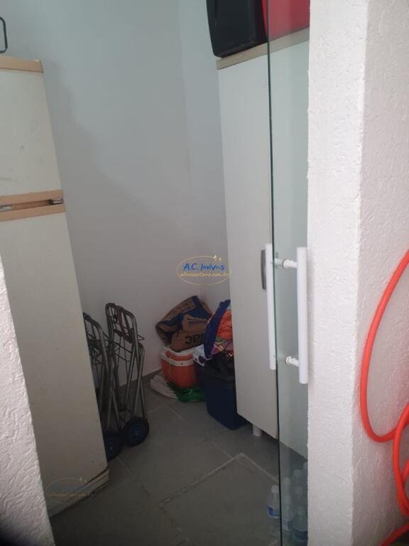 Casa à venda com 3 quartos, 1 banheiro, 3 vagas e 98m² no Cidade Ocian, Praia Grande (SP) — foto 11 de 28