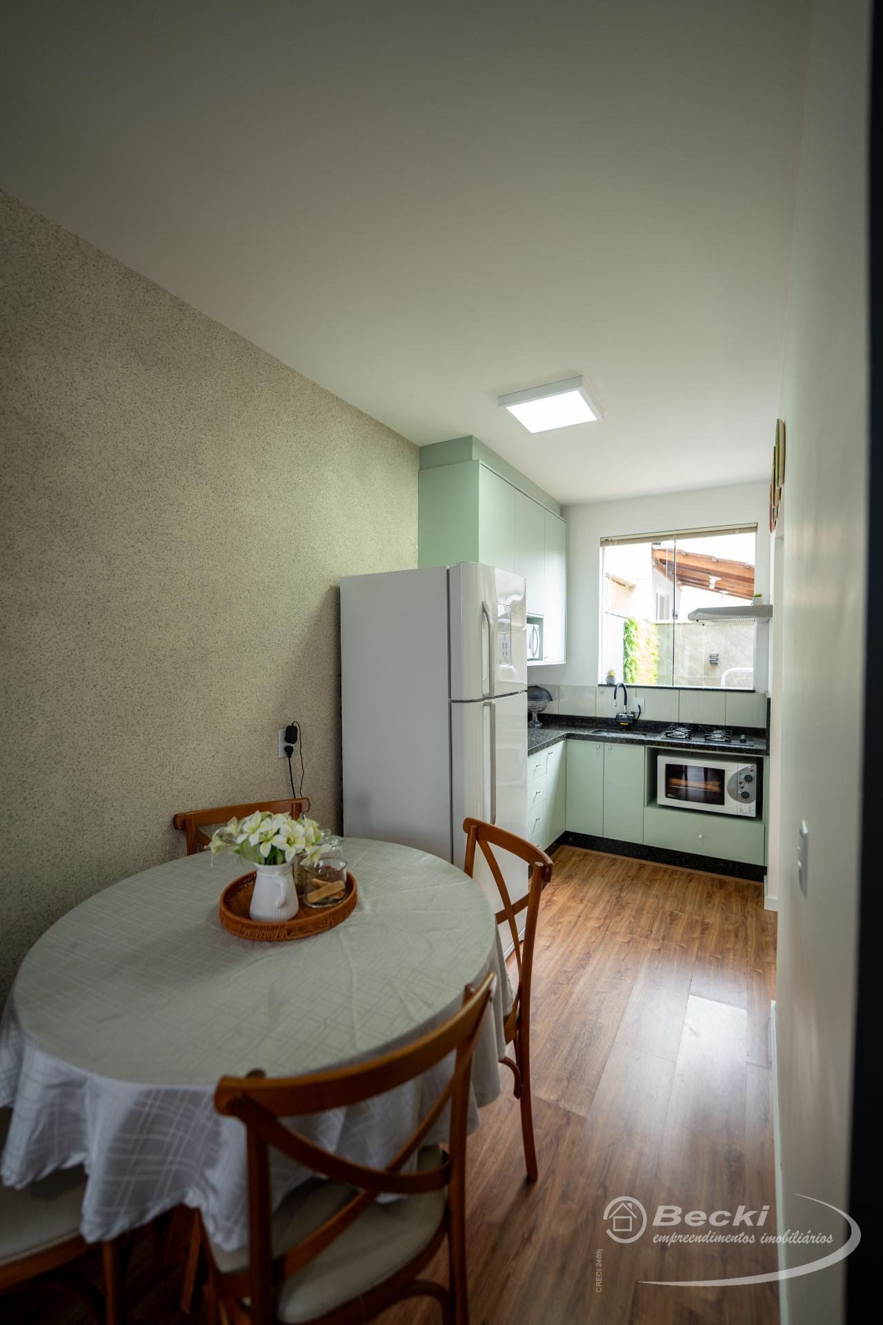Casa à venda com 2 quartos, 1 banheiro, 1 vaga e 56m² no Adhemar Garcia, Joinville (SC) — foto 7 de 11
