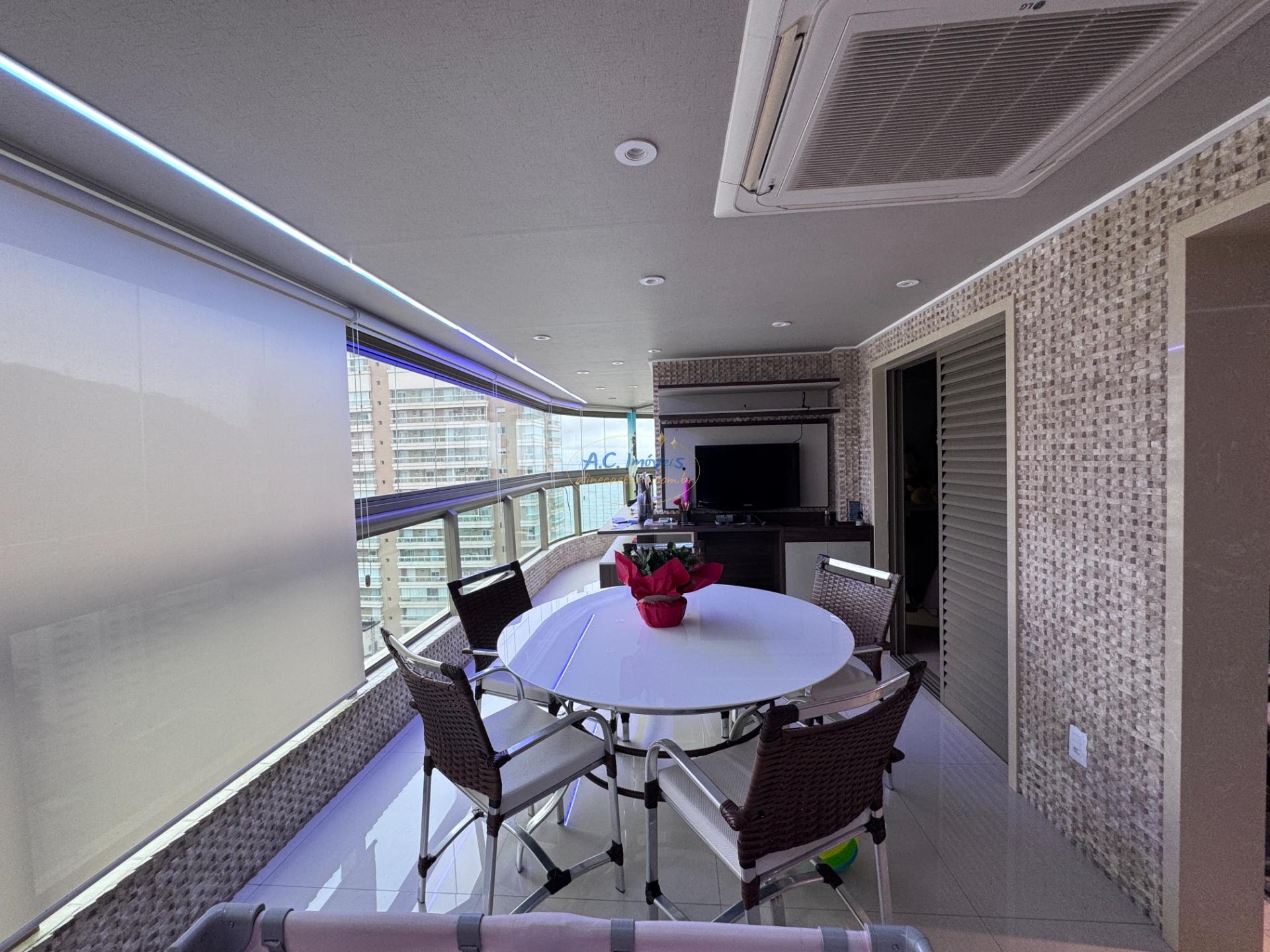 Apartamento à venda com 3 quartos, 3 suítes, 3 vagas e 195m² no Canto do Forte, Praia Grande (SP) — foto 16 de 30