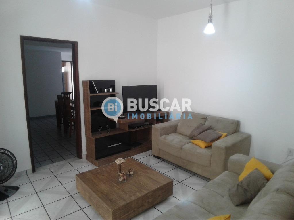 Casa à venda com 4 quartos, 3 banheiros, 2 vagas e 196m² no São João, Feira de Santana (BA) — foto 14 de 17