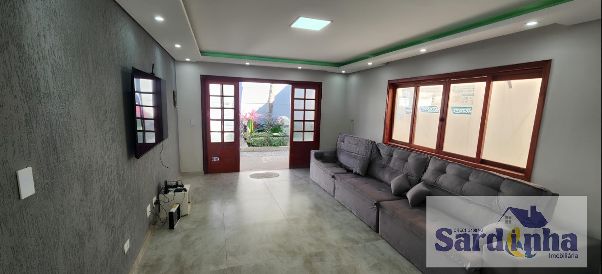 Casa à venda com 6 quartos, 5 suítes, 3 vagas e 300m² no Balneário Praia do Pernambuco, Guarujá (SP) — foto 20 de 24