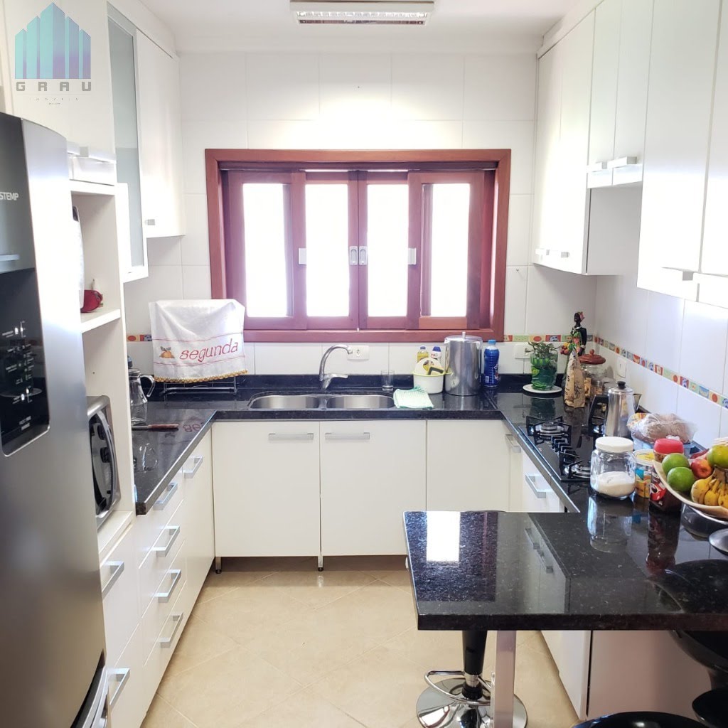 Casa de Condominio em Vila B - Foz do Iguaçu, PR