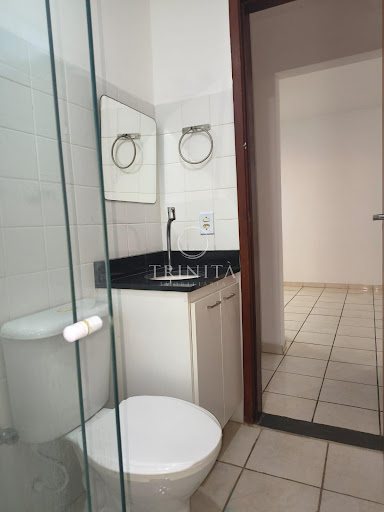 banheiro-trinitaimobiliaria-vivendasretirodosartistas