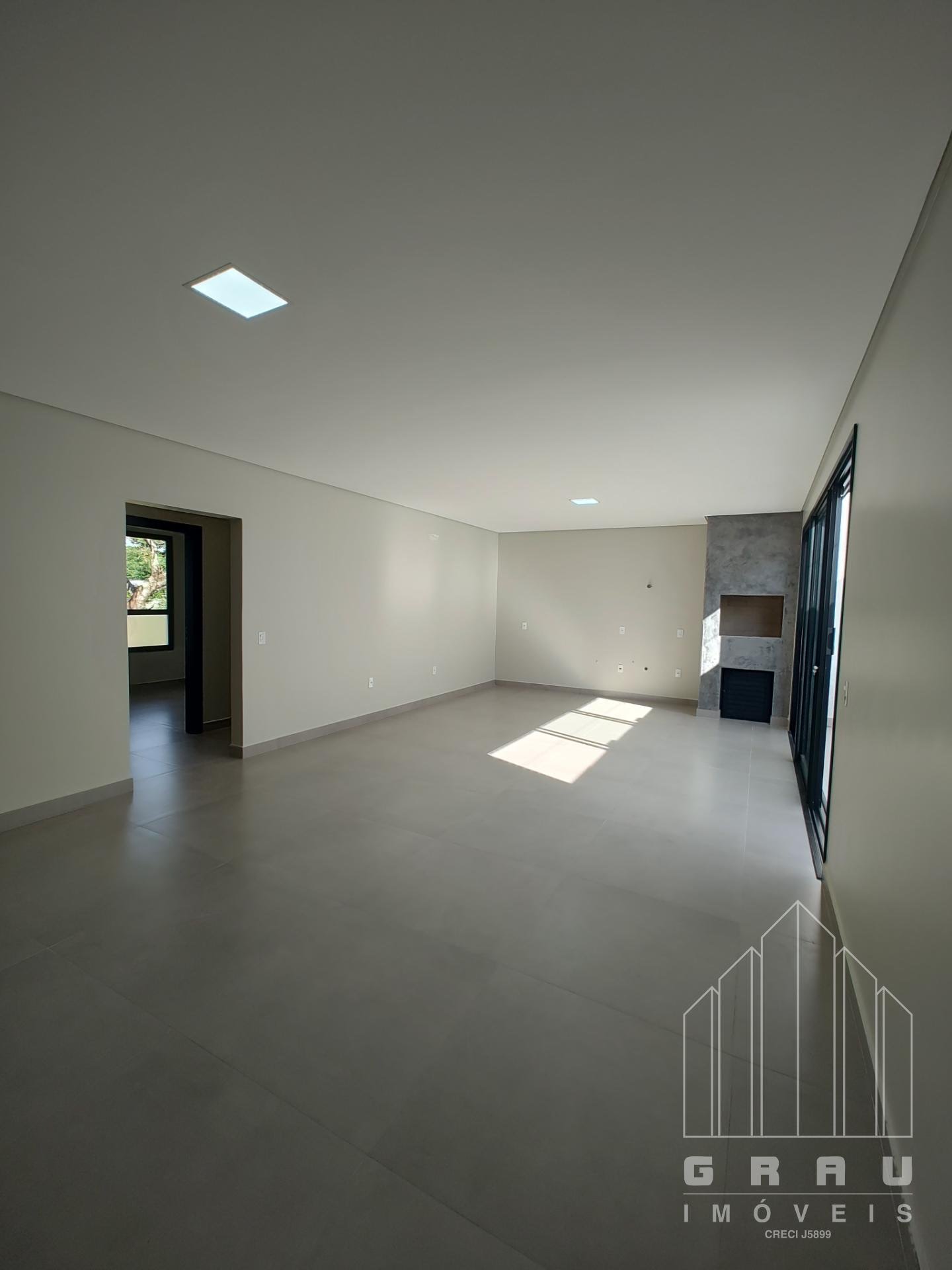 Casa Comercial em Vila Yolanda  -  Foz do Iguaçu