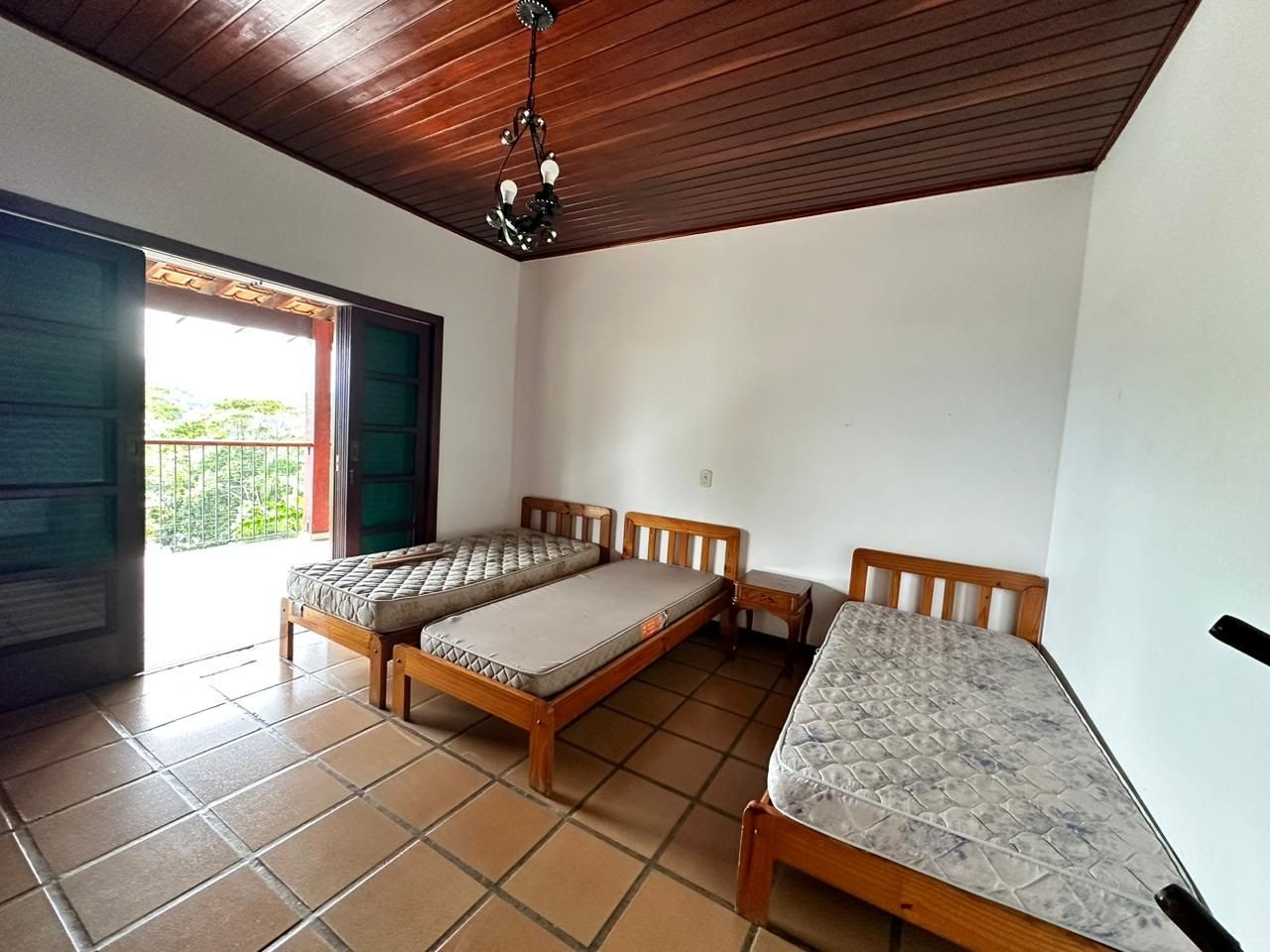 Casa à venda com 5 quartos, 6 banheiros, 2 vagas e 540m² no Praia do Tenório, Ubatuba (SP) — foto 21 de 30