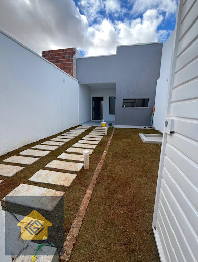 Frente da casa 02