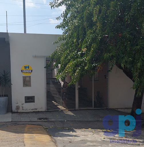 Casa em Centro  -  Araújos