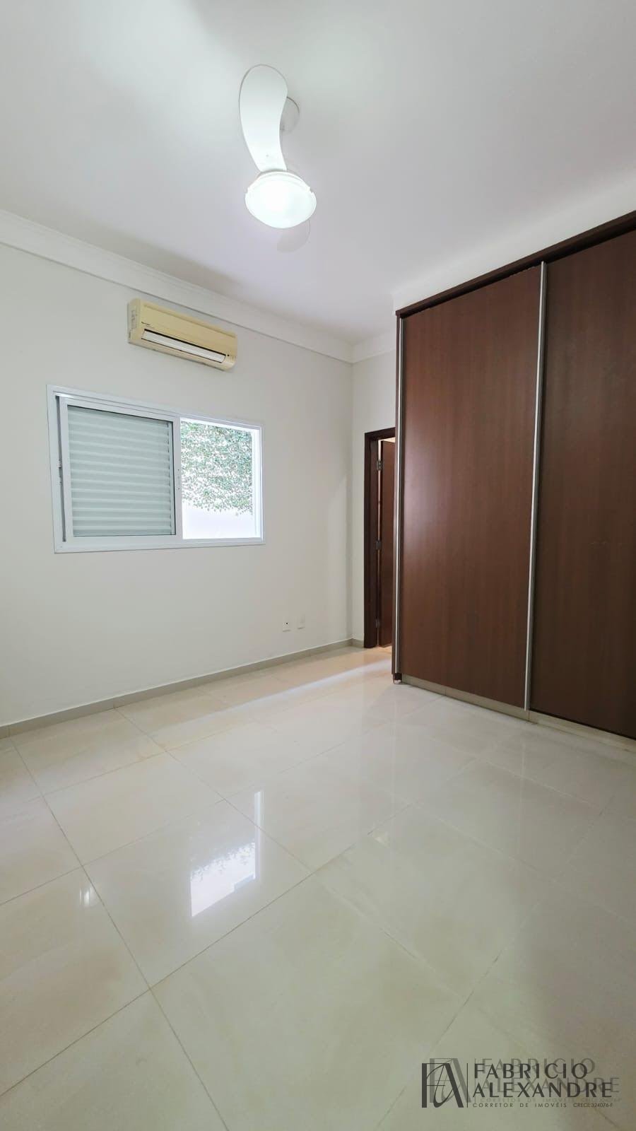 Casa à venda com 3 quartos, 3 suítes, 4 vagas e 234m² no Parque Residencial Damha, São José do Rio Preto (SP) — foto 11 de 30