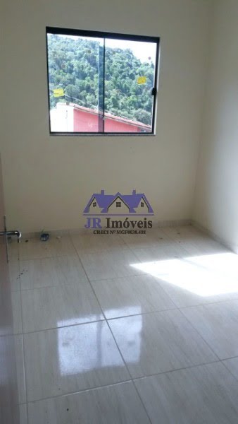 Casa à venda com 2 quartos, 1 banheiro, 1 vaga e 62m² no Santa Efigênia, Piranguinho (MG) — foto 11 de 11
